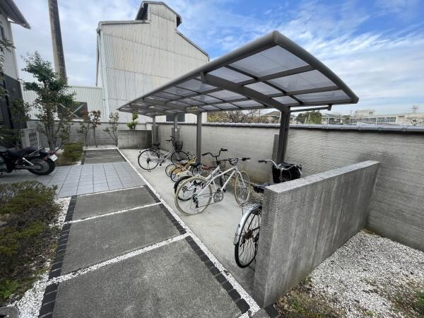 シャーメゾン鈴の宮の物件外観写真