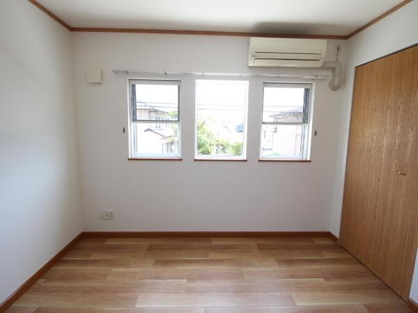 エスポアール泉の物件内観写真