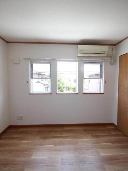 エスポアール泉の物件内観写真