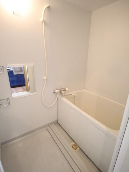 エスポアール泉の物件内観写真