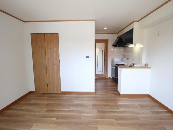 エスポアール泉の物件内観写真