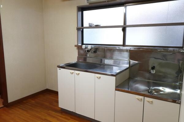 能満貸家の物件内観写真