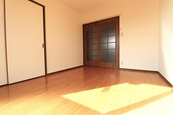 シティーコートAの物件内観写真