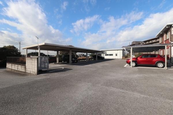 シティーコートAの物件外観写真