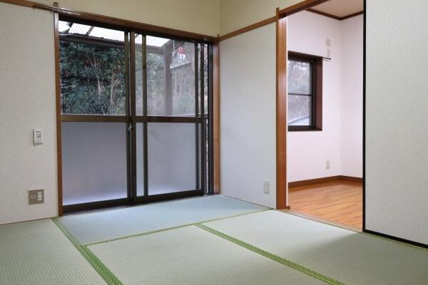 能満貸家の物件内観写真