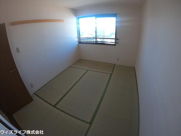 ウエストシティIIIの物件内観写真