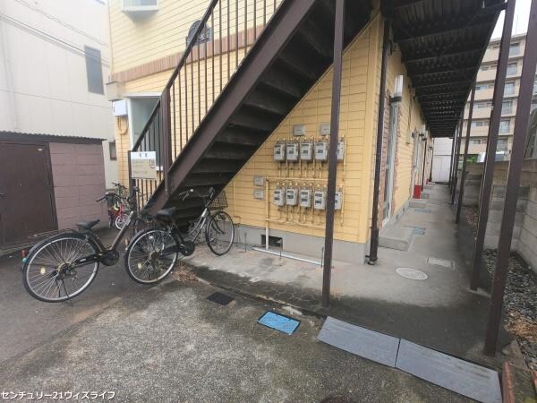 ドマニー松原の物件外観写真