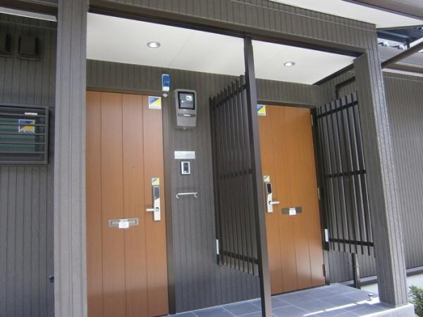 Breeze谷塚の物件外観写真