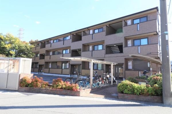 グレイスメゾンの物件外観写真