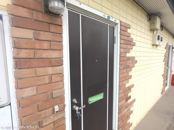 ドマニー松原の物件外観写真