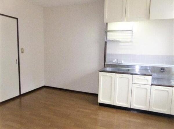 ホワイトハイツの物件内観写真