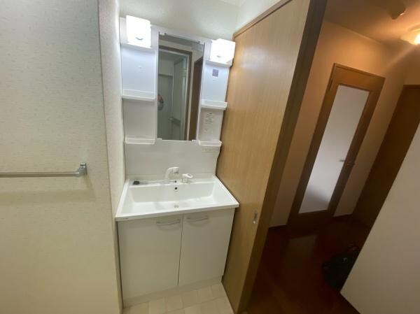 シャルム和知川原の物件内観写真