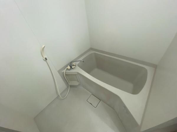 シャルム和知川原の物件内観写真