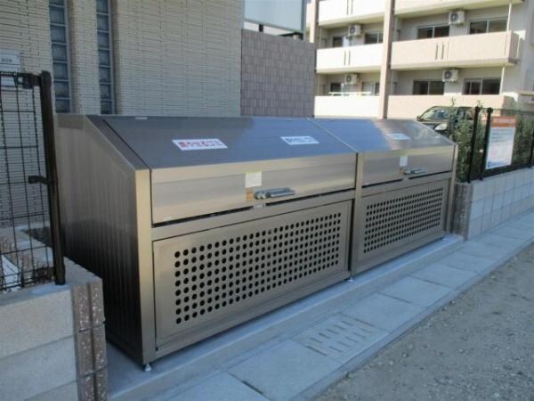 ローズマリーＢの物件外観写真