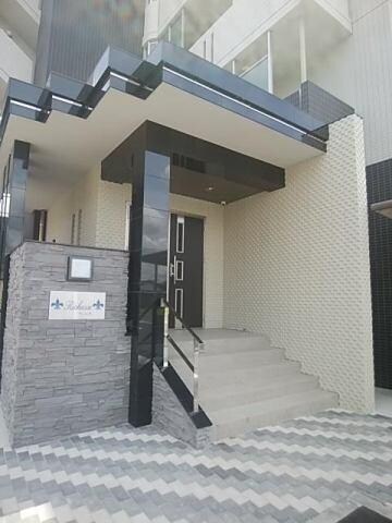 リシェスの物件外観写真