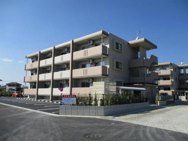 ローズマリーＢの物件外観写真