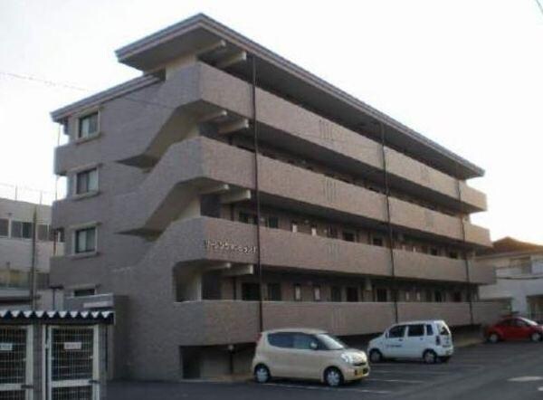 リージングマンション１の物件外観写真