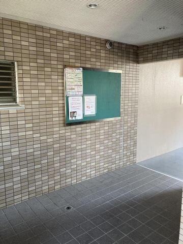 シャルム和知川原の物件外観写真