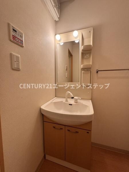 CROSS Y's Stage１の物件内観写真