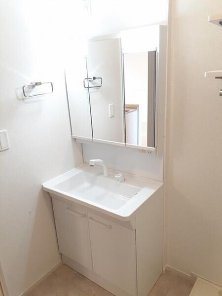 スイート　スプリング　３　Ａの物件内観写真