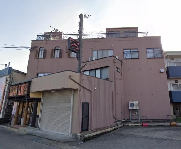 ナカマツビルの物件外観写真