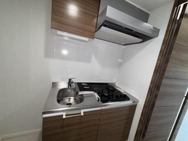 グランドロアール南巽の物件内観写真