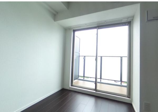 グランドロアール南巽の物件内観写真