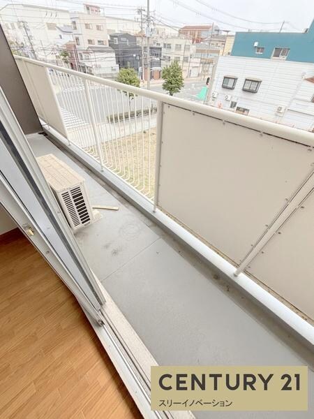 スリースター鶴町の物件内観写真