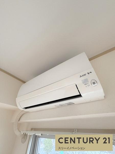 スリースター鶴町の物件内観写真