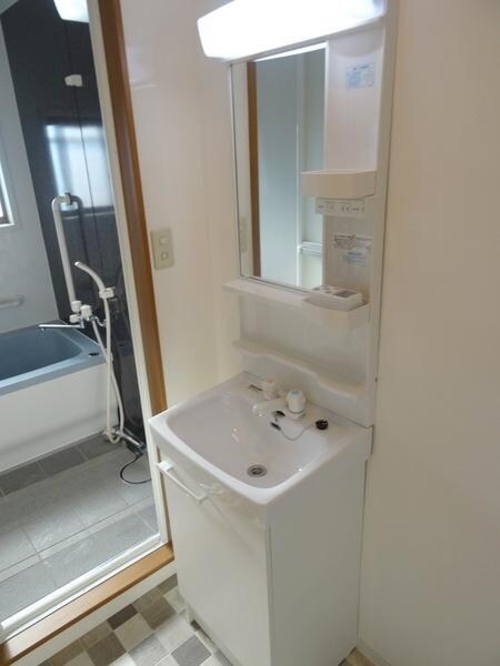 南恩加島6丁目貸家の物件内観写真