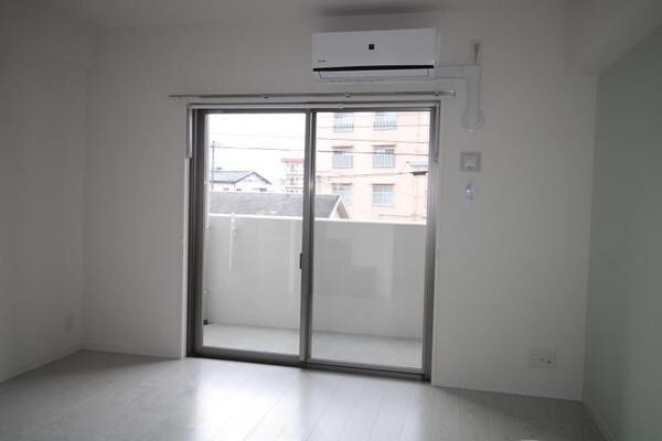 MKマンションの物件内観写真