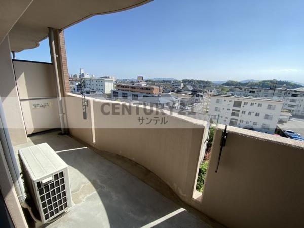 エメラルドマンションの物件内観写真