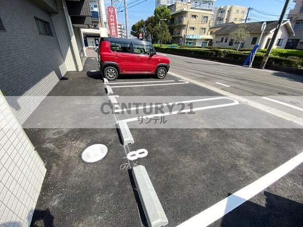 MKマンションの物件外観写真