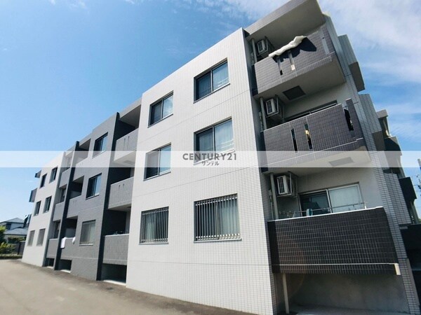 パークサイド城ヶ崎の物件外観写真