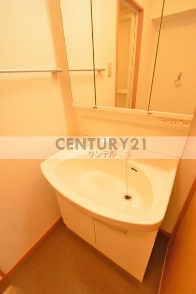 エメラルドマンションの物件内観写真