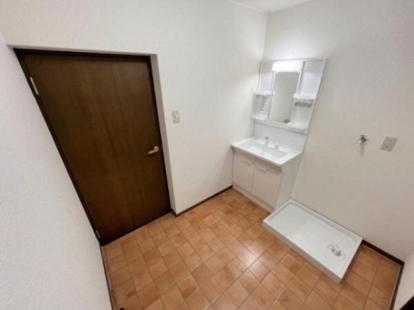 リベーラガーデンIの物件内観写真