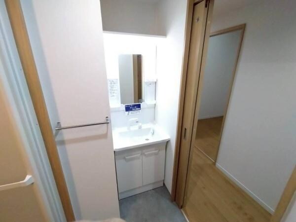 Revel Oceanの物件内観写真