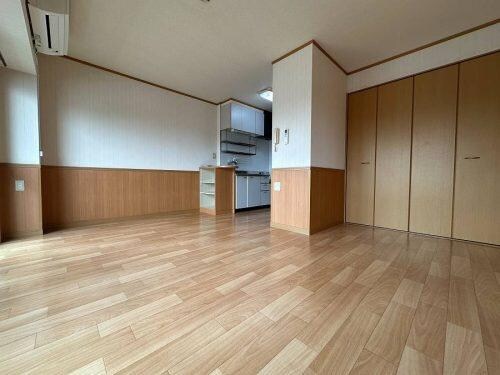 カーサヴェルデの物件内観写真