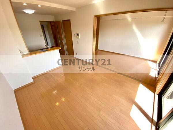 エメラルドマンションの物件内観写真