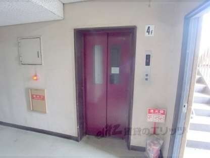 西陣ロイヤルハイツの物件内観写真