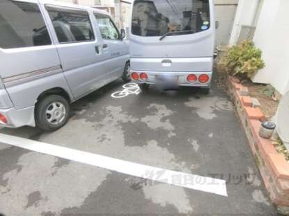 鴨戸ハイツの物件内観写真