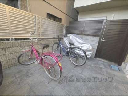 グランドソレイユ香里園の物件内観写真