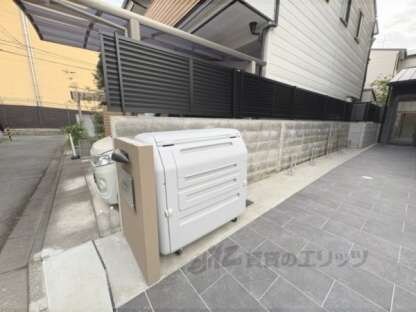 GLADVIS二条式部の物件内観写真