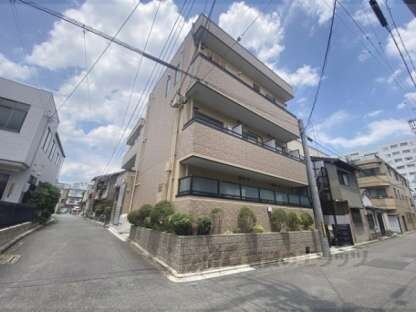 フォレスト西院の物件外観写真