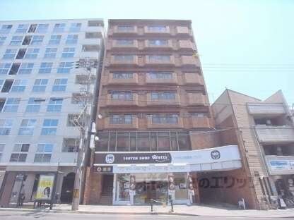 西陣ロイヤルハイツの物件外観写真