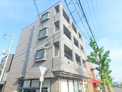 ラルジュ十二坊の物件外観写真