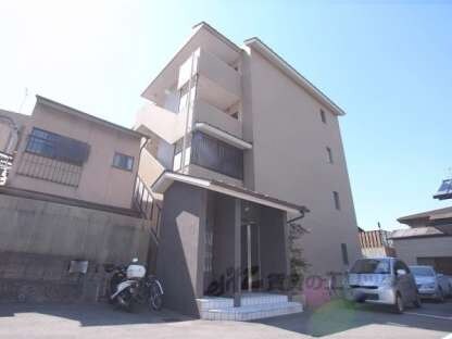 ヴェルキューブ石雲の物件外観写真