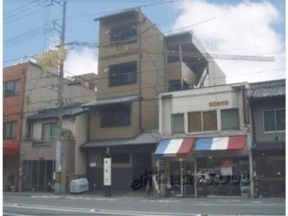 フラッティ西本願寺の物件外観写真