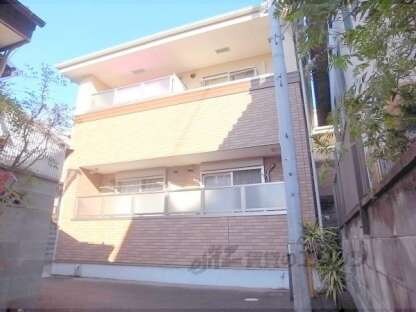 クリザンテーム山本Ⅱの物件外観写真