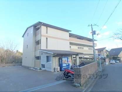 ホワイトハイムＫＡＧＡＭＩＩＳＨＩの物件外観写真